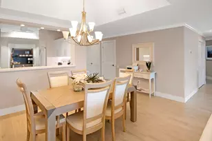 105 La Peninsula Blvd, Naples, FL 34113 - Photo 10