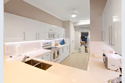 105 La Peninsula Boulevard #105, Naples, FL 34113 - Photo 14