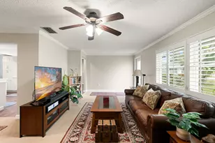 212 Potomac Pl, Naples, FL 34112 - Photo 6