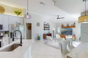 311 Hazelcrest St, Marco Island, FL 34145 - Photo 10