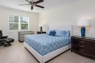 1281 Rialto Way, Naples, FL 34114 - Photo 10