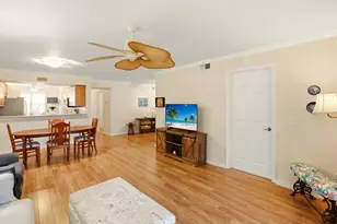 289 Robin Hood Cir, Naples, FL 34104 - Photo 6