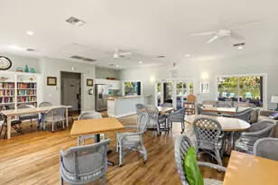 289 Robin Hood Cir, Naples, FL 34104 - Photo 42