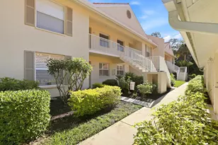 289 Robin Hood Cir, Naples, FL 34104 - Photo 1