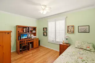 289 Robin Hood Cir, Naples, FL 34104 - Photo 26