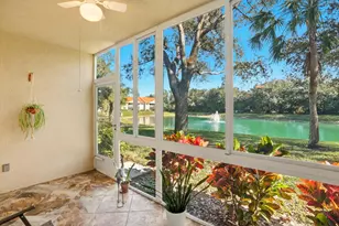 289 Robin Hood Cir, Naples, FL 34104 - Photo 30