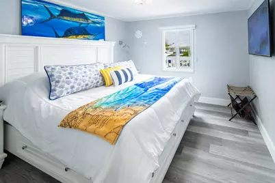 576 Coconut Avenue, Goodland, FL 34140 - Photo 12