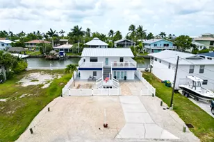 576 Coconut Ave, Goodland, FL 34140 - Photo 22