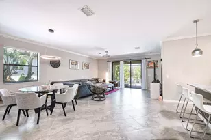 1608 Vizcaya Ln, Naples, FL 34113 - Photo 2