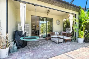 1608 Vizcaya Ln, Naples, FL 34113 - Photo 28