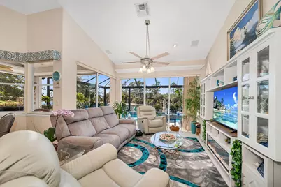 7809 Naples Heritage Drive, Naples, FL 34112 - Photo 6