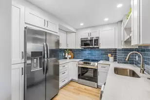 440 Seaview Ct, Marco Island, FL 34145 - Photo 6