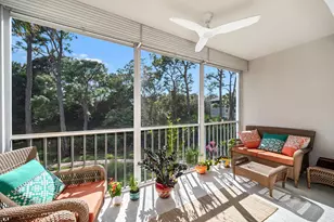 322 Sugar Pine Ln, Naples, FL 34108 - Photo 2