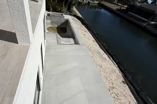 1075 Bonita Ct, Marco Island, FL 34145 - Photo 38