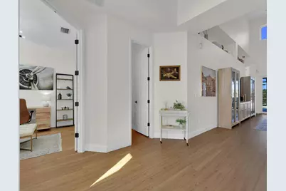 7851 Founders Circle, Naples, FL 34104 - Photo 10