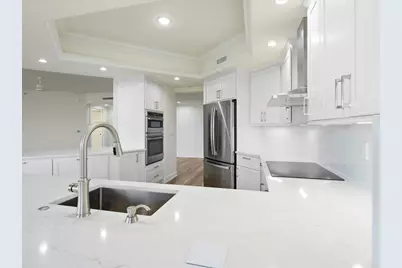 1060 Borghese #201, Naples, FL 34114 - Photo 6