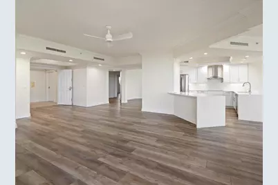 1060 Borghese #201, Naples, FL 34114 - Photo 2