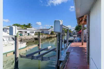 639 Palm Avenue, Goodland, FL 34140 - Photo 28