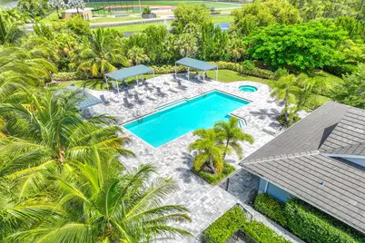 2303 Marquesa Circle, Naples, FL 34112 - Photo 38