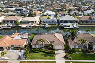 1641 Villa Ct, Marco Island, FL 34145 - Photo 2