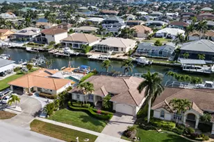 1641 Villa Ct, Marco Island, FL 34145 - Photo 32