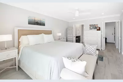 60 W Pelican Street W #505, Naples, FL 34113 - Photo 12