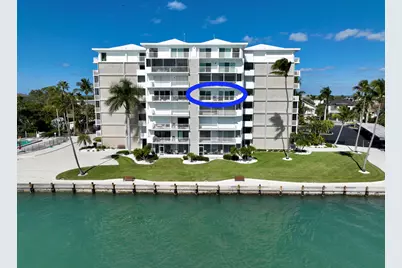 60 W Pelican Street W #505, Naples, FL 34113 - Photo 2