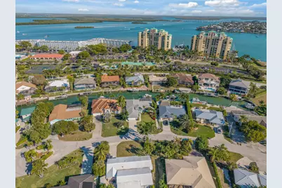 1081 Ruppert Road, Marco Island, FL 34145 - Photo 32