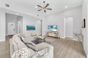 445 S Heathwood Dr, Marco Island, FL 34145 - Photo 4