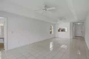 565 Augusta Blvd, Naples, FL 34113 - Photo 2