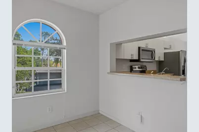 565 Augusta Boulevard #10, Naples, FL 34113 - Photo 6