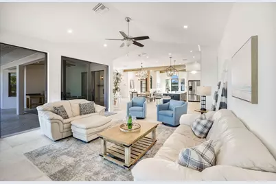 910 Ivory Court, Marco Island, FL 34145 - Photo 4