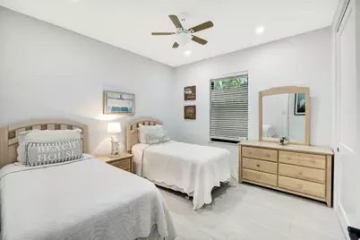 910 Ivory Court, Marco Island, FL 34145 - Photo 20