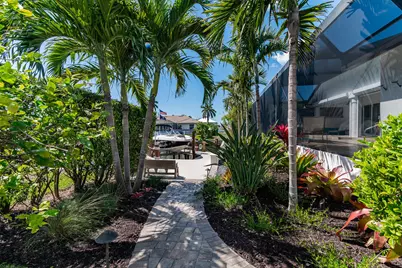 1015 Goldenrod Avenue, Marco Island, FL 34145 - Photo 32