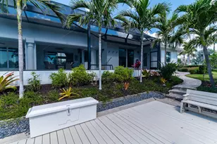 1015 Goldenrod Ave, Marco Island, FL 34145 - Photo 38