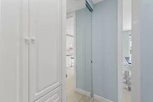 220 Seaview Ct, Marco Island, FL 34145 - Photo 14