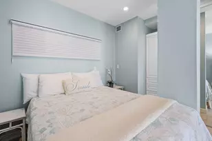 220 Seaview Ct, Marco Island, FL 34145 - Photo 10