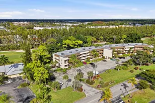 499 Forest Lakes Blvd, Naples, FL 34105 - Photo 30