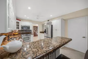 466 Bristle Cone Ln, Naples, FL 34113 - Photo 6