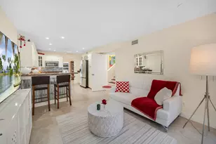 466 Bristle Cone Ln, Naples, FL 34113 - Photo 8