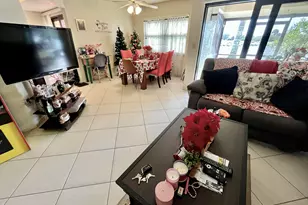 1538 Mainsail Dr, Naples, FL 34114 - Photo 4