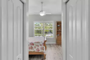 278 Newport Dr, Naples, FL 34114 - Photo 16