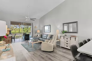 278 Newport Dr, Naples, FL 34114 - Photo 2