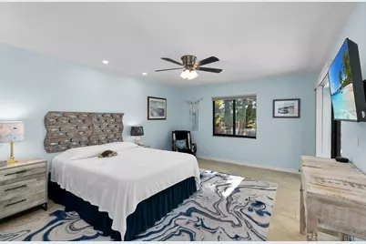 1035 Admiralty Court, Marco Island, FL 34145 - Photo 16