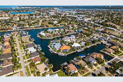 1035 Admiralty Court, Marco Island, FL 34145 - Photo 42