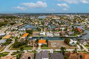 778 Bluebonnet Ct, Marco Island, FL 34145 - Photo 34