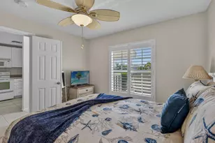 681 W Elkcam Cir, Marco Island, FL 34145 - Photo 14