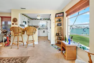 125 E Pago Pago Dr E, Naples, FL 34113 - Photo 22