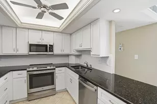 440 Seaview Ct, Marco Island, FL 34145 - Photo 4