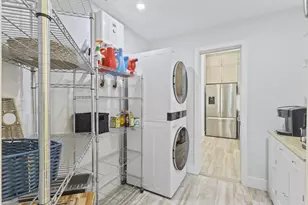 12176 Siesta Dr, Fort Myers Beach, FL 33931 - Photo 18